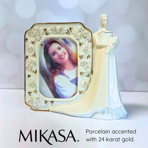 Mikasa “Wedding Bells” Ivory Porcelain Picture Frame with 24K Gold Accents